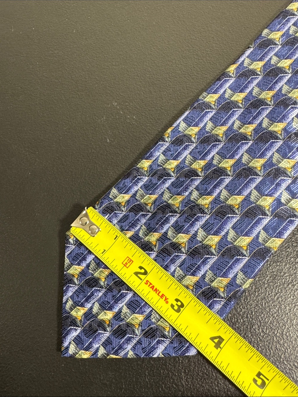 Ermenegildo Zegna mens blue green geometric 100% silk tie EUC - Picture 5 of 5